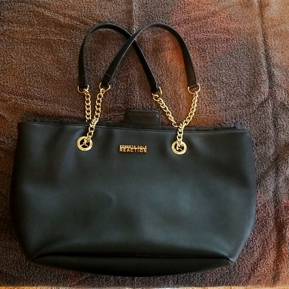 Kenneth Cole Reaction
